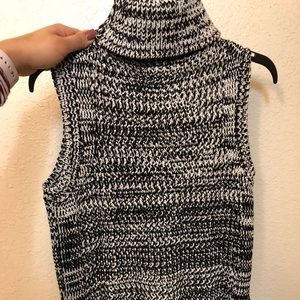 Deren Lam 10 crosby turtle neck sleveeless sweater
